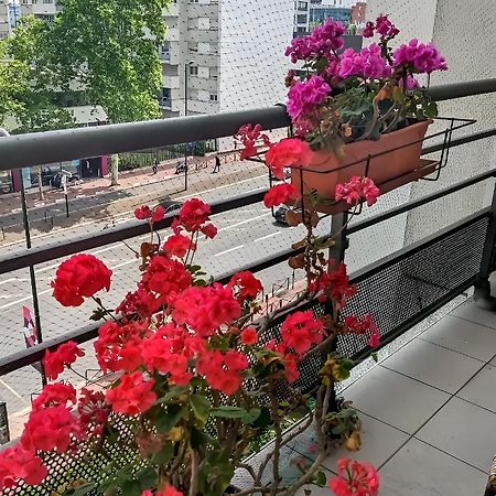 Levallois-Perret -Porte De Paris Εξωτερικό φωτογραφία